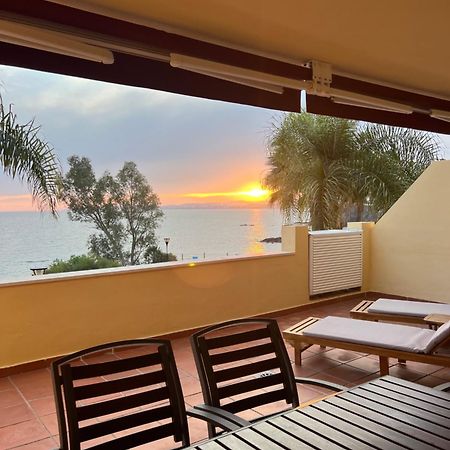 Relax Frente Al Mar Apartment Benalmadena Bagian luar foto